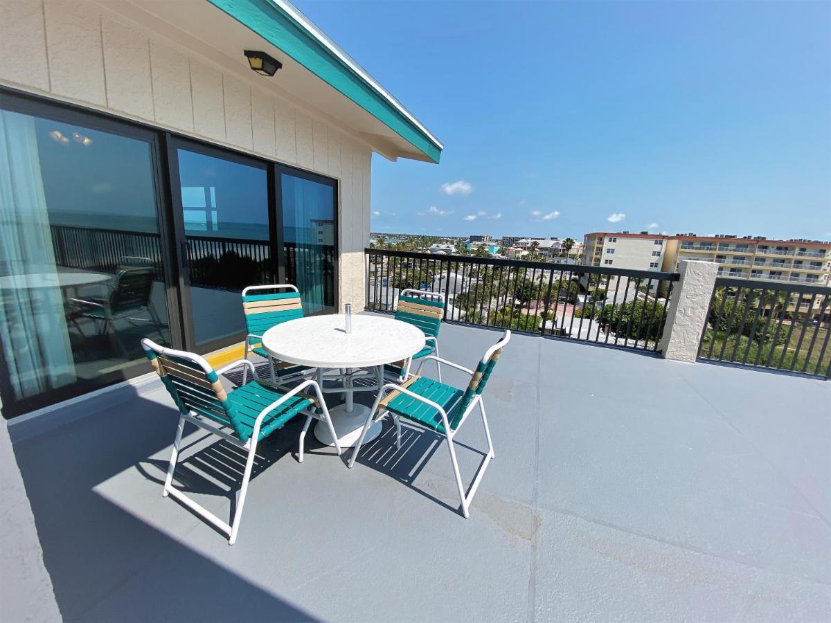 All Seasons Vacation Resort by Libertè Madeira Beach Extérieur photo