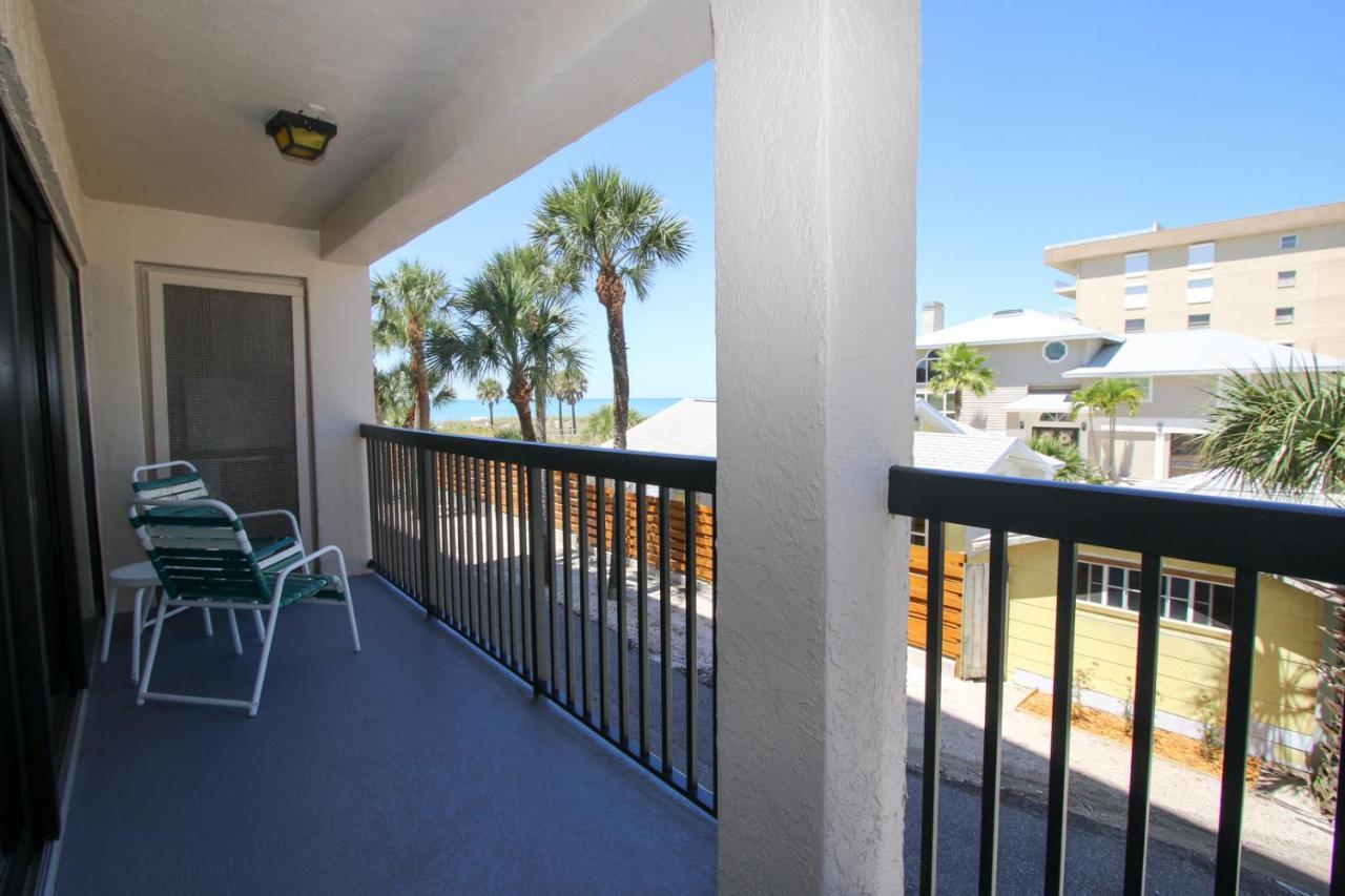 All Seasons Vacation Resort by Libertè Madeira Beach Extérieur photo