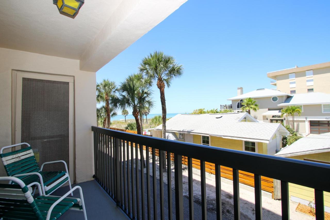 All Seasons Vacation Resort by Libertè Madeira Beach Extérieur photo